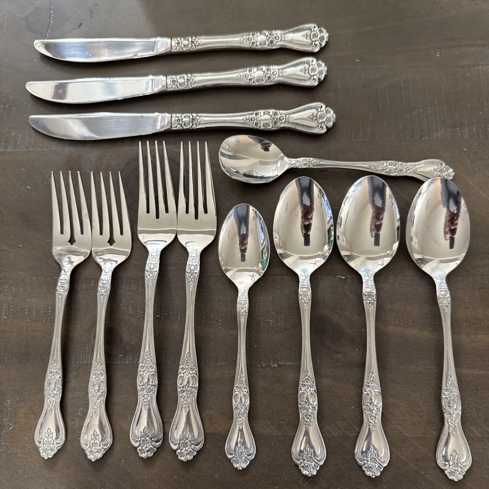 Rogers Summer Rose 12 PC Flatware Set Knife Spoon Fork  Lot
